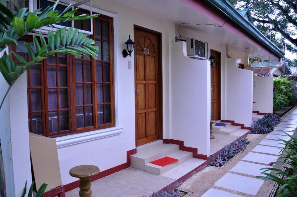 D'Lucky Garden Inn & Suites Tiniguiban Exterior foto